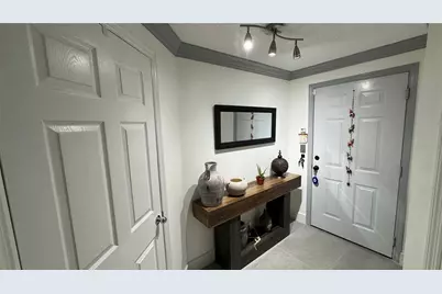 5655 Bentgrass Drive #9-108, Sarasota, FL 34235 - Photo 3