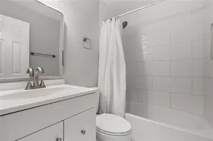 1731 4th Ave E, Bradenton, FL 34208 - Photo 13