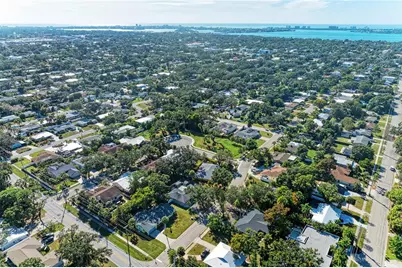 Datura Street, Sarasota, FL 34239 - Photo 17