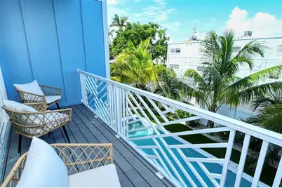 2406 Avenue C, Bradenton Beach, FL 34217 - Photo 7