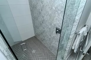 2406 Avenue C, Bradenton Beach, FL 34217 - Photo 43