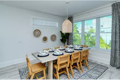 2406 Avenue C, Bradenton Beach, FL 34217 - Photo 13