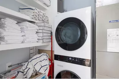 2415 Avenue B, Bradenton Beach, FL 34217 - Photo 33