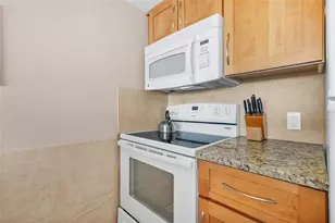 5966 Midnight Pass Rd, Sarasota, FL 34242 - Photo 13