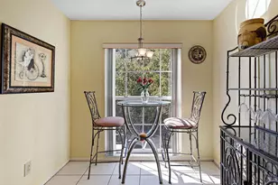 4415 Longmeadow, Sarasota, FL 34235 - Photo 7