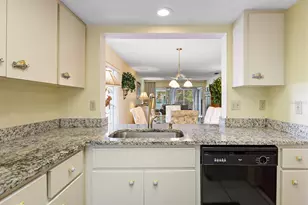 4415 Longmeadow, Sarasota, FL 34235 - Photo 9