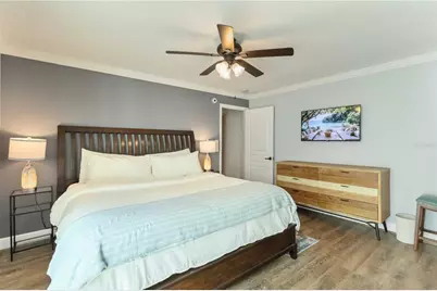 1521 Siesta Drive, Sarasota, FL 34239 - Photo 17