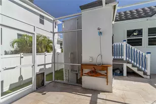 1521 Siesta Dr, Sarasota, FL 34239 - Photo 37