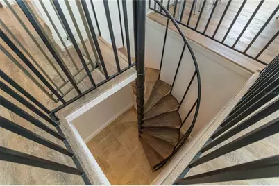 1521 Siesta Drive, Sarasota, FL 34239 - Photo 29