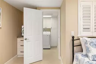 6140 Midnight Pass Rd, Sarasota, FL 34242 - Photo 25