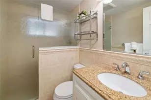 6140 Midnight Pass Rd, Sarasota, FL 34242 - Photo 21