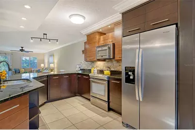 1243 Siesta Bayside Drive #D, Sarasota, FL 34242 - Photo 23