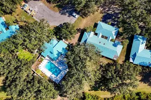 217 Southampton Dr, Venice, FL 34293 - Photo 43