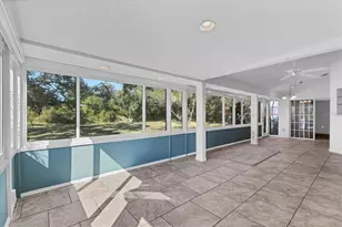 217 Southampton Dr, Venice, FL 34293 - Photo 7