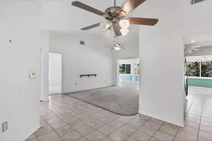 217 Southampton Dr, Venice, FL 34293 - Photo 23
