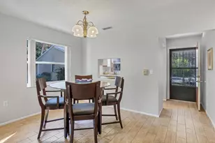 4715 Village Gardens Dr, Sarasota, FL 34234 - Photo 13