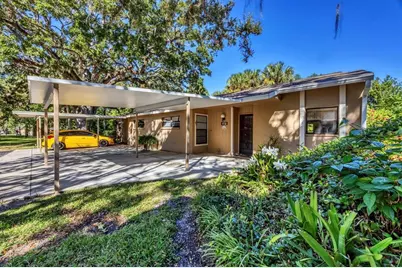 4715 Village Gardens Drive #68, Sarasota, FL 34234 - Photo 3