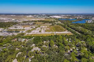 4715 Village Gardens Dr, Sarasota, FL 34234 - Photo 51