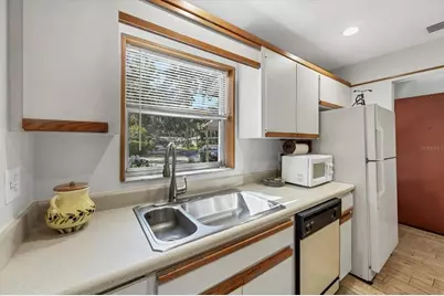 4715 Village Gardens Drive #68, Sarasota, FL 34234 - Photo 11