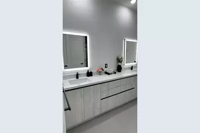 230 W Pine Valley Lane, Rotonda West, FL 33947 - Photo 33