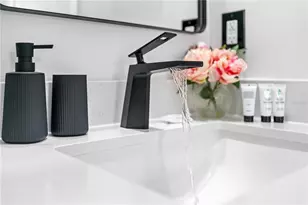 230 W Pine Valley Ln, Rotonda West, FL 33947 - Photo 37