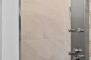 [Address not provided], Sarasota, FL 34239 - Photo 11