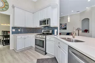 7183 Sandhills Pl, Lakewood Ranch, FL 34202 - Photo 13