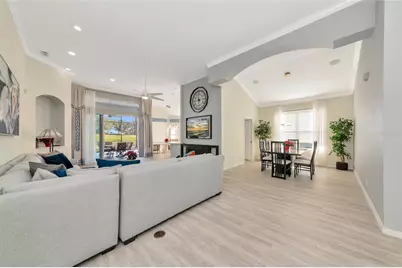 7183 Sandhills Place, Lakewood Ranch, FL 34202 - Photo 5