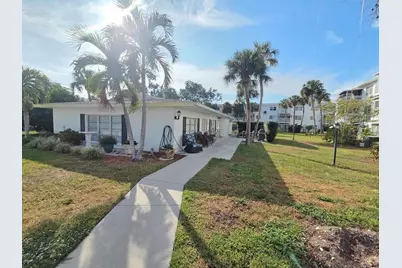 5925 Todd Street #D21, Bradenton, FL 34207 - Photo 5