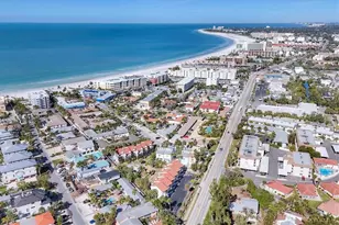 6790 Sarasea Cir, Sarasota, FL 34242 - Photo 33