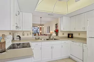 6790 Sarasea Cir, Sarasota, FL 34242 - Photo 11