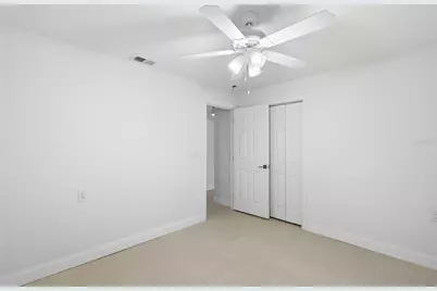 1910 New Hampshire Avenue NE, Saint Petersburg, FL 33703 - Photo 33