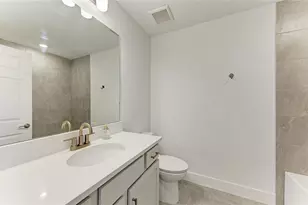 7424 Cabin Ln, Sarasota, FL 34240 - Photo 29