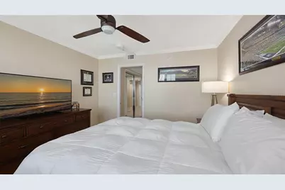 775 Longboat Club Road #304, Longboat Key, FL 34228 - Photo 33