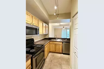 5001 Baraldi Circle #22-210, Sarasota, FL 34235 - Photo 9