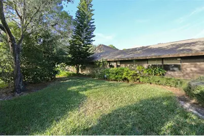 5728 Doral Drive, Sarasota, FL 34243 - Photo 3