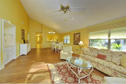 5728 Doral Drive, Sarasota, FL 34243 - Photo 9