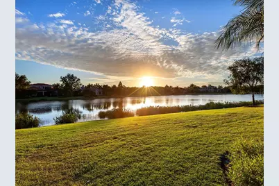 16214 Baycross Drive, Lakewood Ranch, FL 34202 - Photo 3