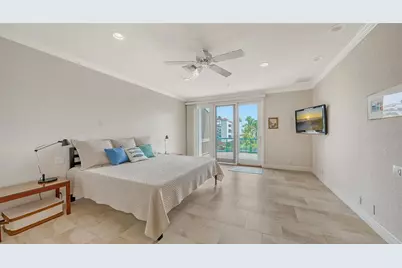 360 Gulf Of Mexico Drive #322, Longboat Key, FL 34228 - Photo 33