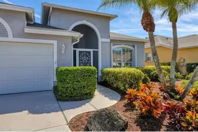 8945 Olde Hickory Avenue, Sarasota, FL 34238 - Photo 7