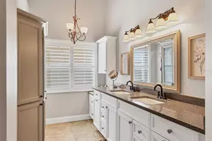 8945 Olde Hickory Ave, Sarasota, FL 34238 - Photo 25