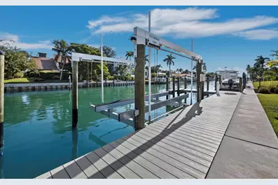 656 S Owl Drive, Sarasota, FL 34236 - Photo 47