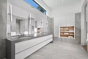 656 S Owl Dr, Sarasota, FL 34236 - Photo 19