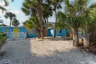 604 Avenida De Mayo, Sarasota, FL 34242 - Photo 3