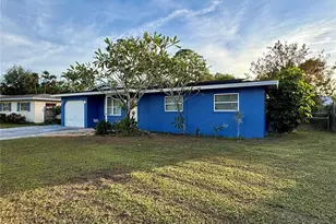 3980 Berkshire Dr, Sarasota, FL 34241 - Photo 5