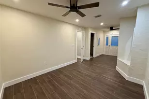 3980 Berkshire Dr, Sarasota, FL 34241 - Photo 29