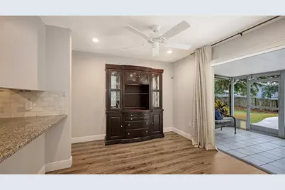 3820 Wilkinson Road, Sarasota, FL 34233 - Photo 7