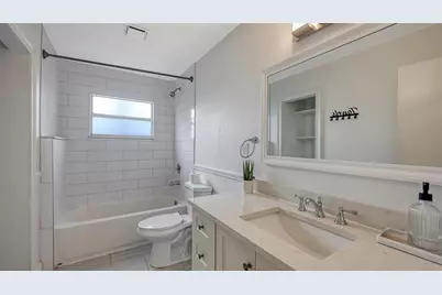 3820 Wilkinson Road, Sarasota, FL 34233 - Photo 19