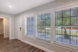 3820 Wilkinson Rd, Sarasota, FL 34233 - Photo 11