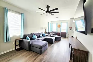 6334 Fairmont Ln, Palmetto, FL 34221 - Photo 7